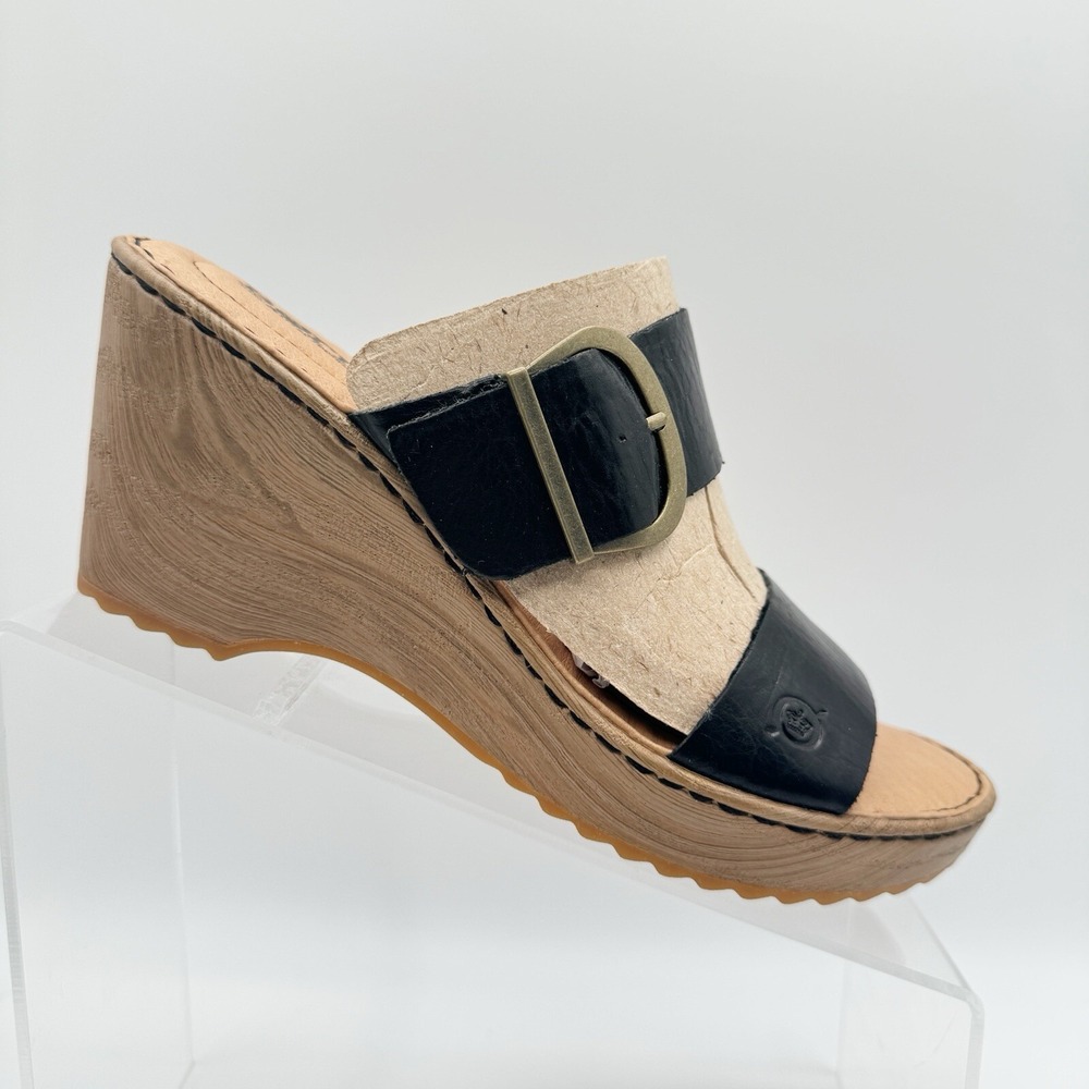 Born Emily Black Leather Gold Buckle Wedge Sandals Heels Womens 8 M